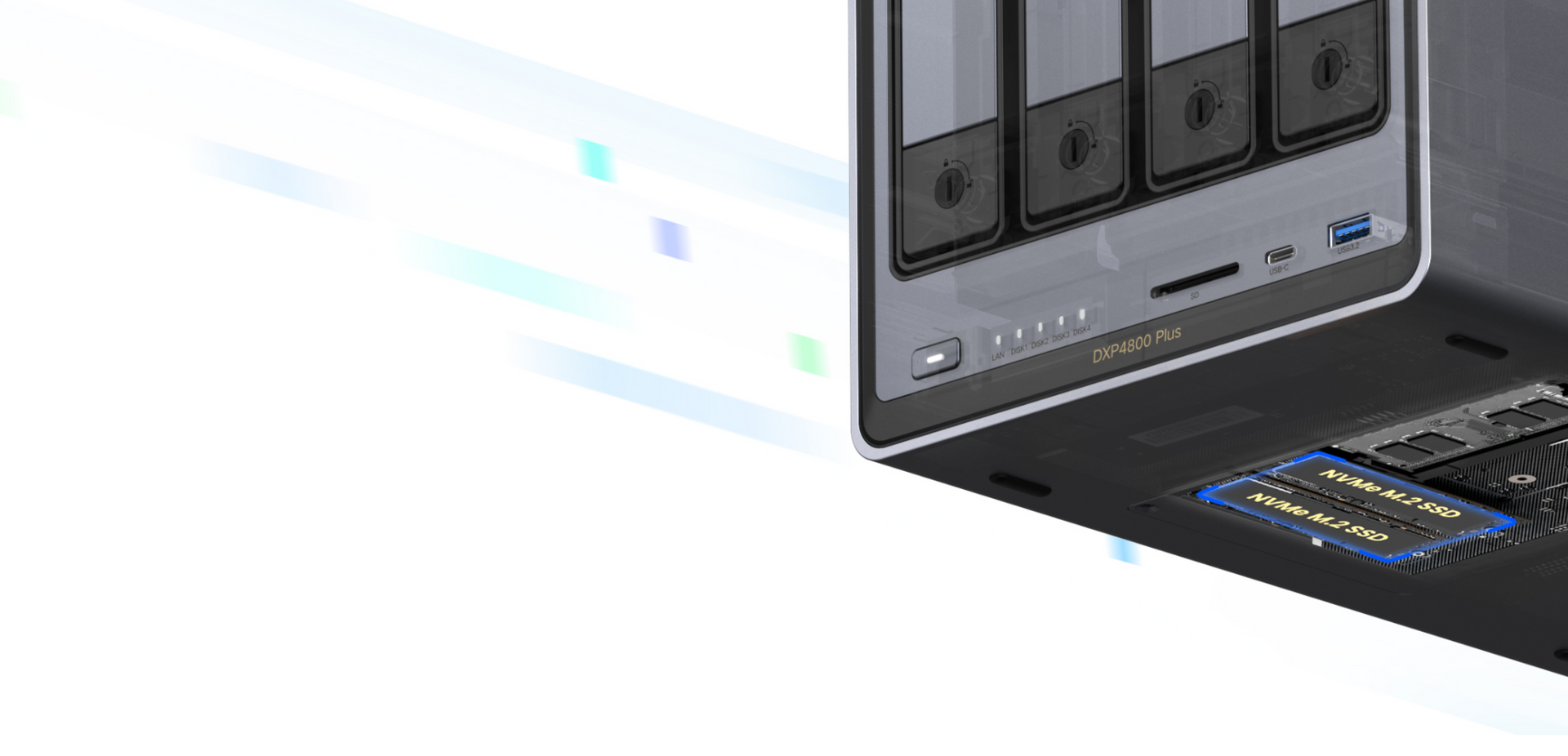 Le NASync est équipé de deux emplacements M.2 NVMe pour SSD, augmentant considérablement les vitesses de lecture et d'écriture pour des performances accrues.