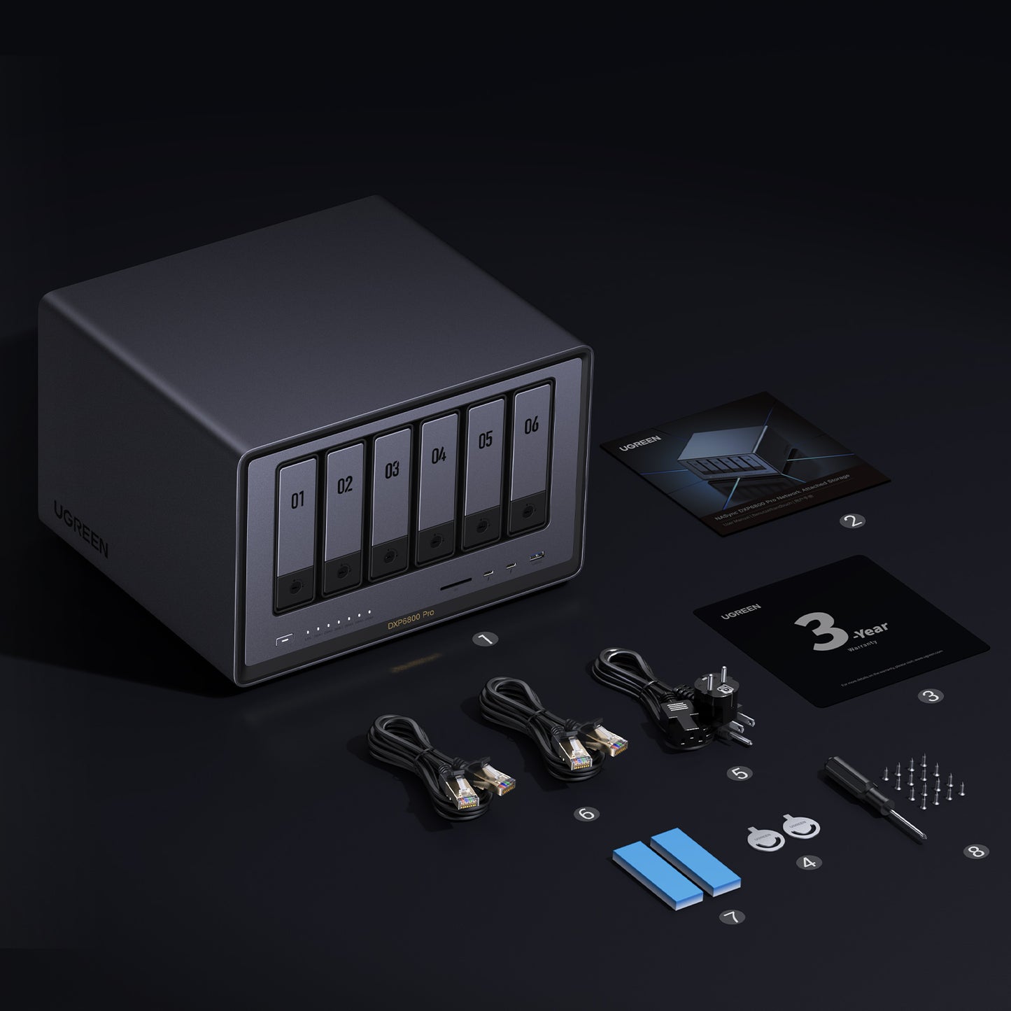 Contenu du pack UGREEN NASync DXP6800 Pro avec NAS à 6 baies, câbles Ethernet, adaptateur secteur, visserie, tampons SSD et carte de garantie 3 ans