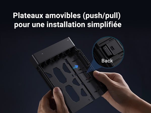 Plateau amovible push-pull du NAS UGREEN DXP6800 Pro pour une installation et un remplacement de disque simplifiés